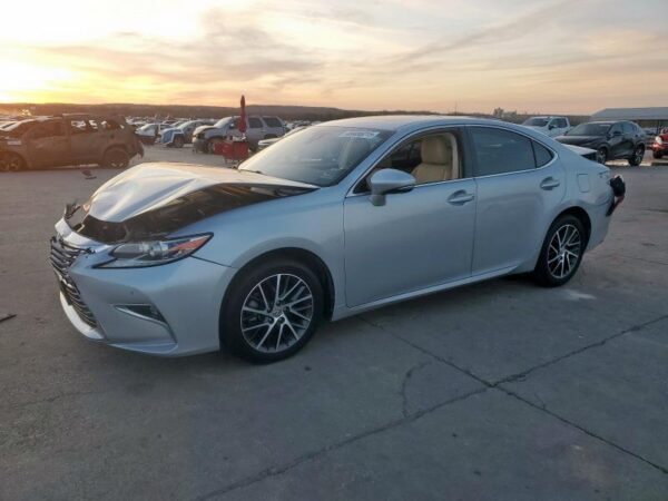 58ABK1GG3GU004417 2016 LEXUS ES 350